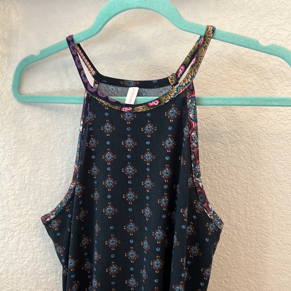 🌟5/$20 Boho Flowy Sleeveless High Neck Swing Dress Size Small Xhiliration - Picture 2 of 5